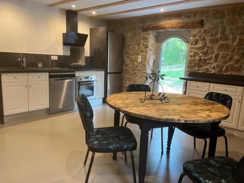 Dapur atau dapur kecil di Mas en Cévennes - Art del viatge, la Jaça
