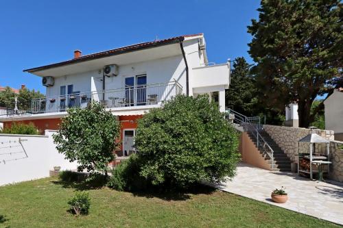 Apartments by the sea Novi Vinodolski - 19981