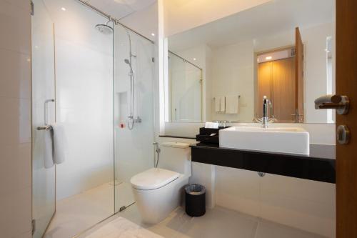 Bilik mandi di The Residence Pelican Krabi