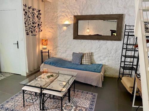 Photo de la galerie de l'établissement Chambres d'hôtes L'Arbre d'Or, à Saint-Michel-d'Euzet