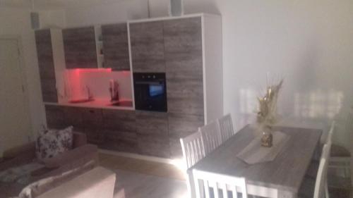 TV a/nebo společenská místnost v ubytování Apartment Beerti