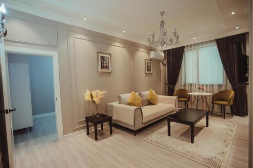 Χώρος καθιστικού στο Home Apartment Deluxe