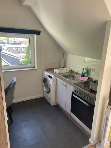 Η κουζίνα ή μικρή κουζίνα στο Apartmenthaus am Rennplatz