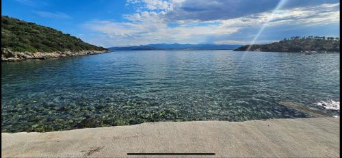 Φυσικό τοπίο κοντά σε αυτή η παραθεριστική κατοικία