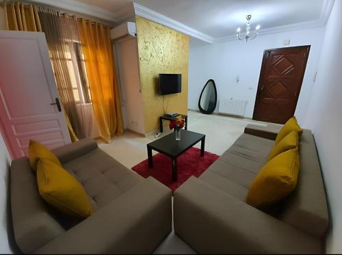 Appartement Confort Rez Chaussé Ennasr 2 - Proche Toutes Commodités