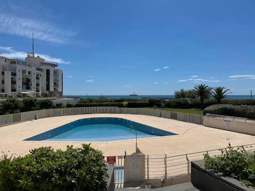 Appartement T2+cabine dans résidence au cap d’Agde