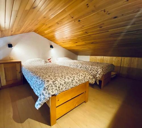 Postel nebo postele na pokoji v ubytování Appartement Laline