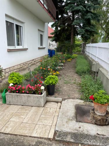 Galeriebild der Unterkunft Leitner Apartman in Balatongyörök