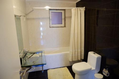 Koupelna v ubytování Casa da Loja Gerês