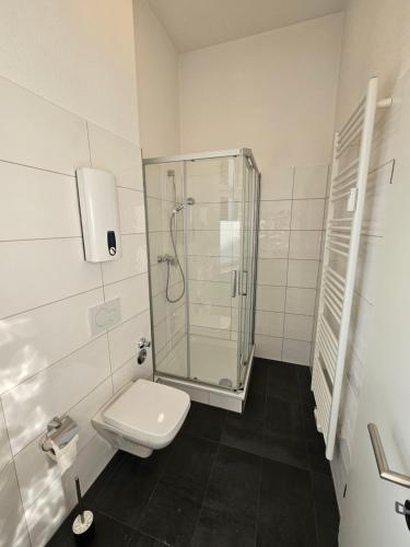 Koupelna v ubytování Wohnung SG-Ohligs nahe Hauptbahnhof, fix in Köln/Düsseldorf