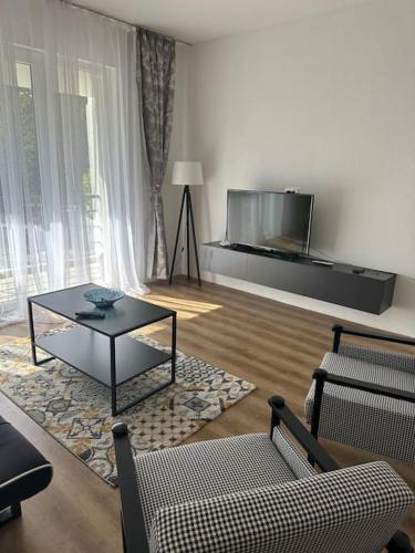 LI City Center Apartment