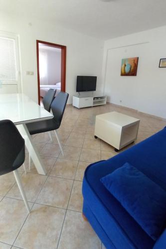 Apartments by the sea Razanj, Rogoznica - 2970