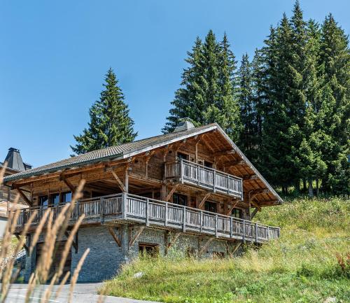 Chalet Eagle - LES GETS, à côté du lac et des pistes, superbe vue
