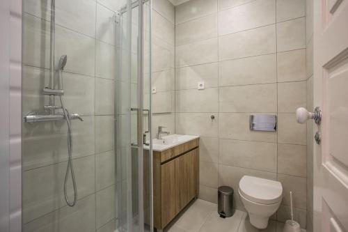 Family Tailor Made Flat in Areeiro