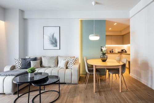 Nostalgia 1-Bedroom Apartment in Athens