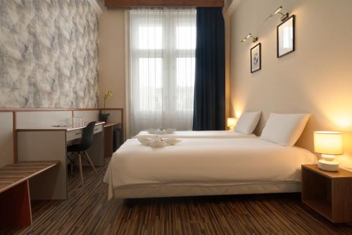 Korona Hotel 4400 Nyíregyháza, Dozsa Gyorgy utca 1. kép - 3