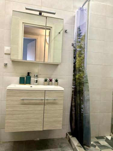 Ένα μπάνιο στο JD Family luxury apartment