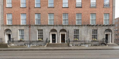 Albany House Image
