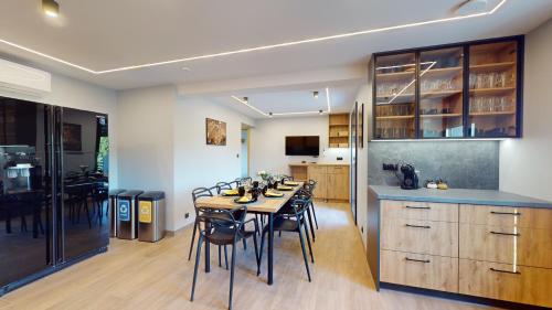 Cuisine ou kitchenette dans l'établissement Rzymska Chata