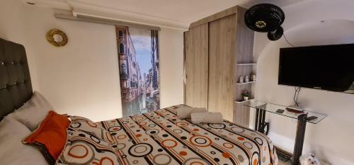 Ένα ή περισσότερα κρεβάτια σε δωμάτιο στο Studio cerca a estacion metro poblado