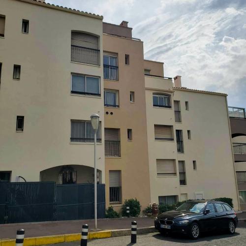 Grand appartement proche port et plages, 6 à 8 pers, 3 chambres, climatisé photo 27