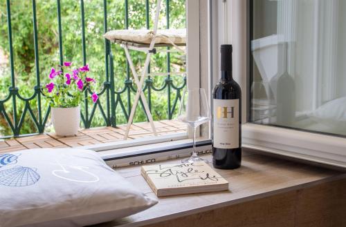 Nápoje v ubytování Luxury Lifestyle Rooms