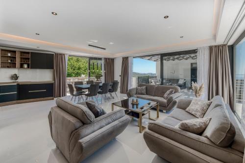 Exclusive Villa Belenum with breakfast,gym,sauna