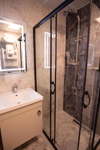 Ένα μπάνιο στο Hotel Milano