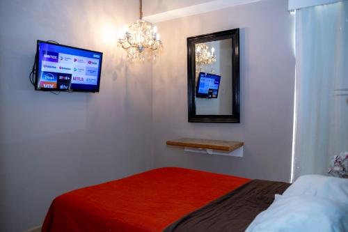 Katil atau katil-katil dalam bilik di New Chic Condo with Gym Access & Private Roof