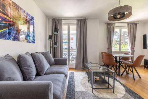 Χώρος καθιστικού στο Le Clos Fleuri F3 Terrasse & Garage
