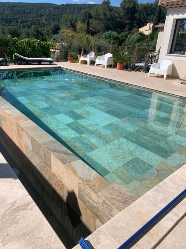 Détente et Farniente