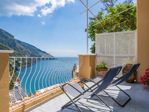 Afbeelding uit fotogalerij van Casa Bijou - De Vivo Realty Positano in Positano