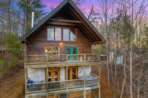 "Smoky Banjo Cabin" Epic Views & Total Privacy photo 7