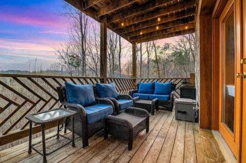 "Smoky Banjo Cabin" Epic Views & Total Privacy photo 36