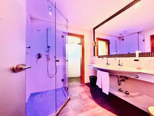 Koupelna v ubytování Hotel Das Urbisgut