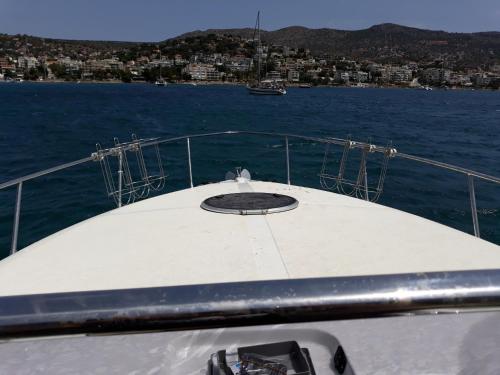 Cruise By Boat at PORTO RAFTI