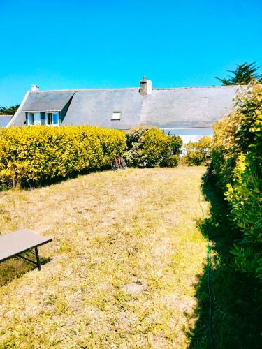 Photo de la galerie de l'établissement maison 50m mer à Piriac -sans wifi-, à Piriac-sur-Mer