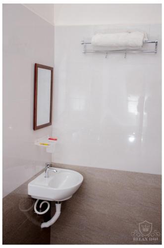 Ένα μπάνιο στο RELAX INN