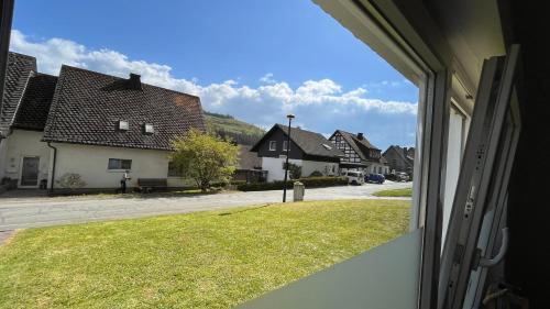ヴィンターベルクにあるFerienwohnung Michelの住宅街の窓からの眺め