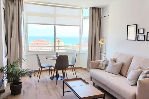 24 h Self Check-in Vistas al Mar