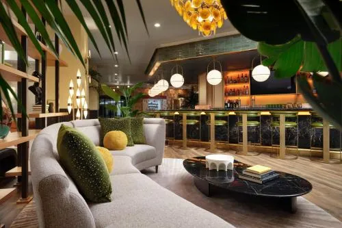 Burton House, Beverly Hills, A Tribute Portfolio Hotel photo 1