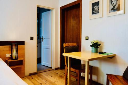 Gambar di galeri bagi Hotel Nest di Berlin