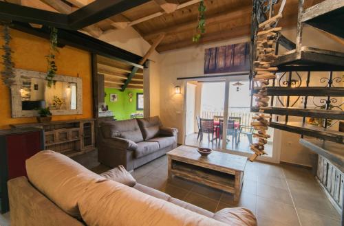 Gallery image of Can Castell in Castellfollit de la Roca