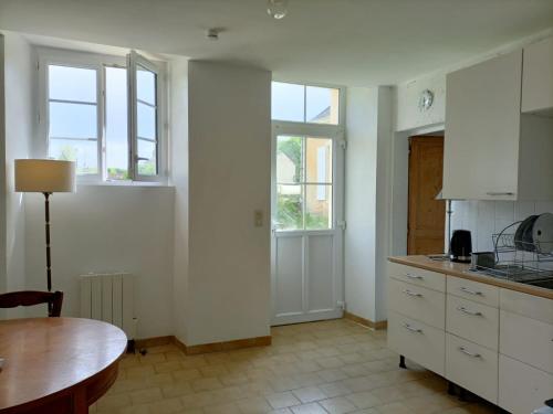 Kuchyň nebo kuchyňský kout v ubytování Domaine de l'Etangsort