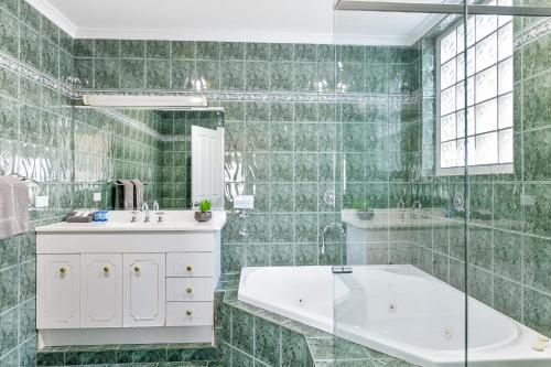 Ein Badezimmer in der Unterkunft Best Western Port Lincoln