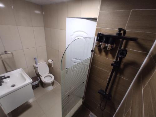Salle de bains dans l'établissement La casita de Gazcue
