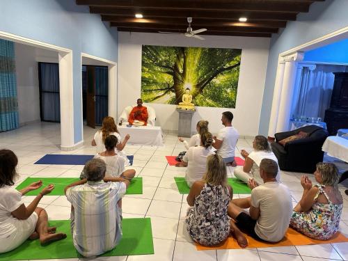 Tetamu yang menginap di Ocean of Life Ayurveda Hotel