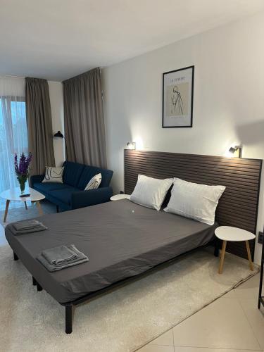 Posezení v ubytování Golf Coast Boutique Studio with sea view