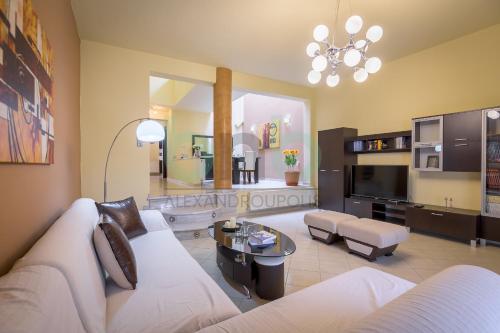 The Maisonette