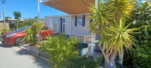 Photo de la galerie de l'établissement Mobilhom tout confort, à Saint-Aygulf